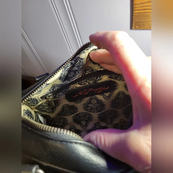 Ed Hardy women Black Satchel skull details - Picture 6 of 14